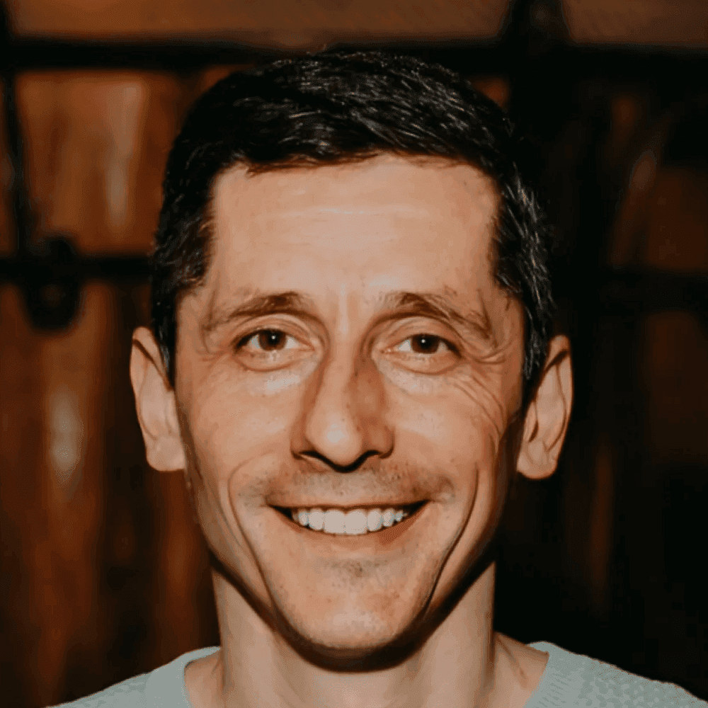 НазарГусак